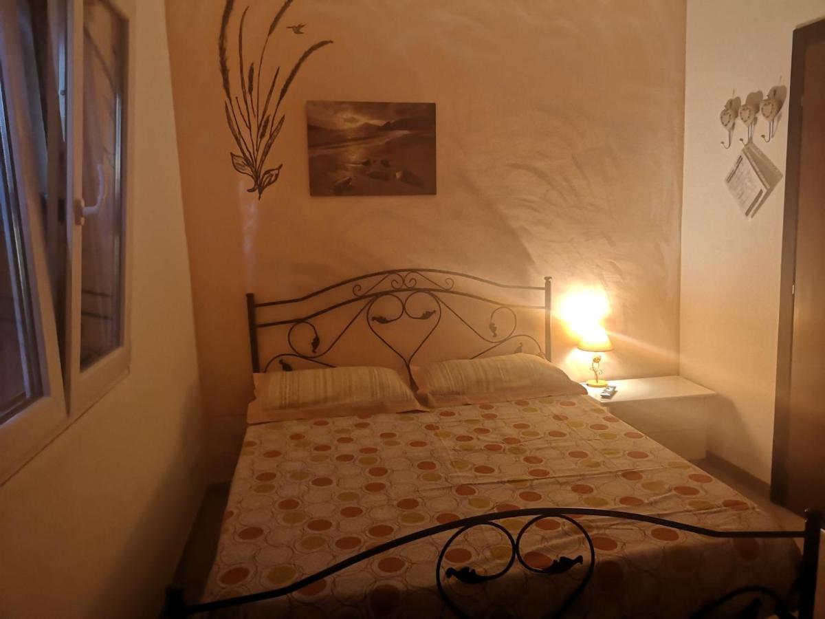 B&B Angolo Magico Parabita Exterior photo